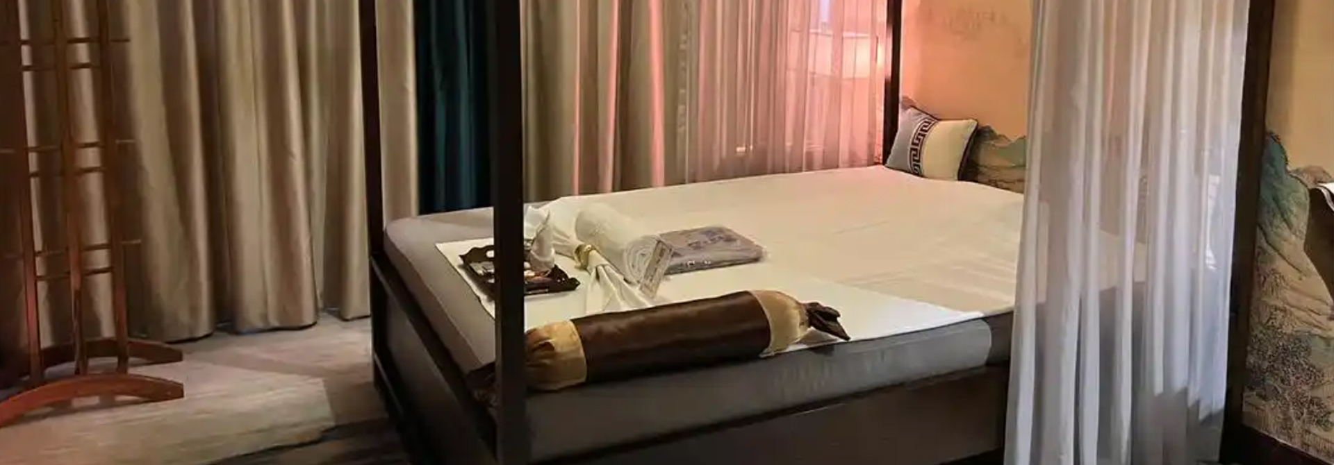 愉樱阁高端养生馆